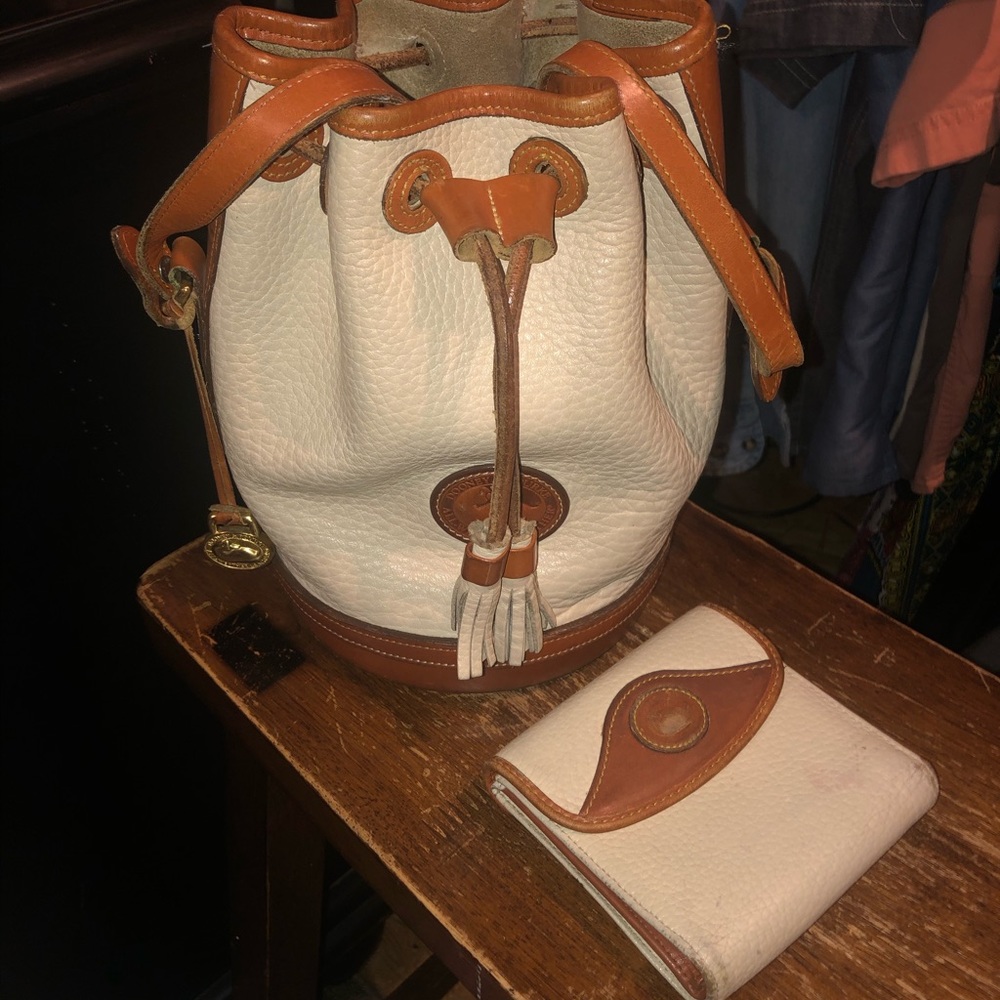 Dooney & Bourke VTG